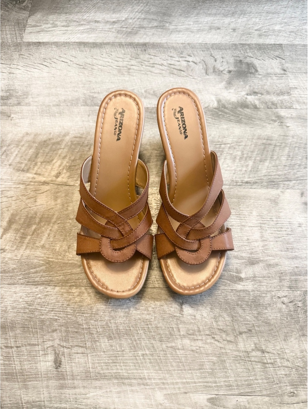 Arizona Jean Co Tan Wedges 11